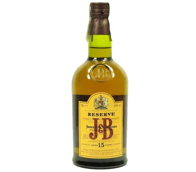 J&B RESERVE Scotch Whisky 700ml